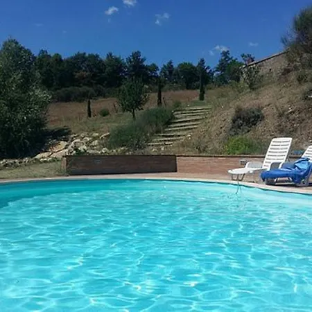In Holiday House - Holidayfarm With Swimmingpool
